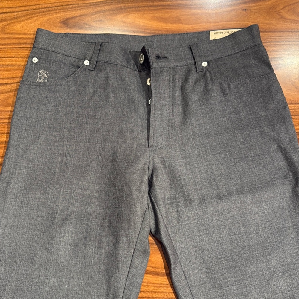 Brunello Cucinelli 100% wool charcoal gray five pocket pants size 32/48